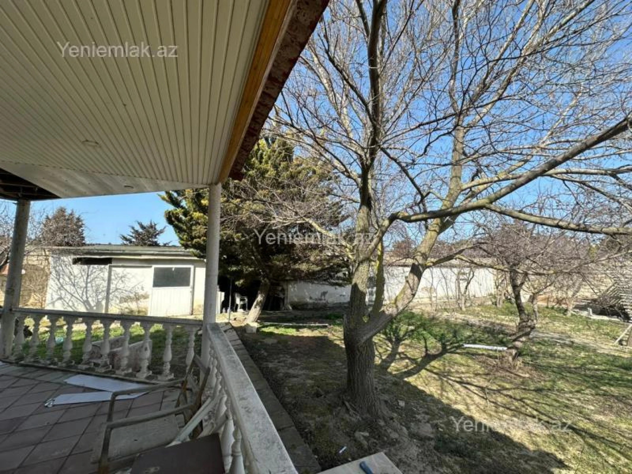 Satılır 4 otaqlı həyət evi 180 m²