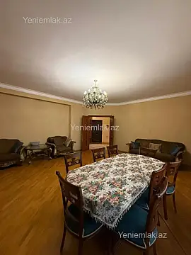 Satılır 4 otaqlı yeni tikili 200 m² — Bakı, Nəsimi 4 otaq 200.00 m²