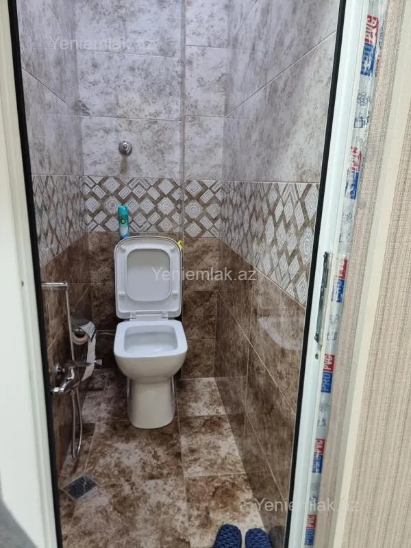 Satılır 2 otaqlı köhnə tikili 52 m²