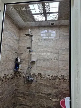 Satılır 2 otaqlı köhnə tikili 52 m²
