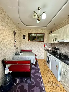 Satılır 3 otaqlı yeni tikili 82 m²