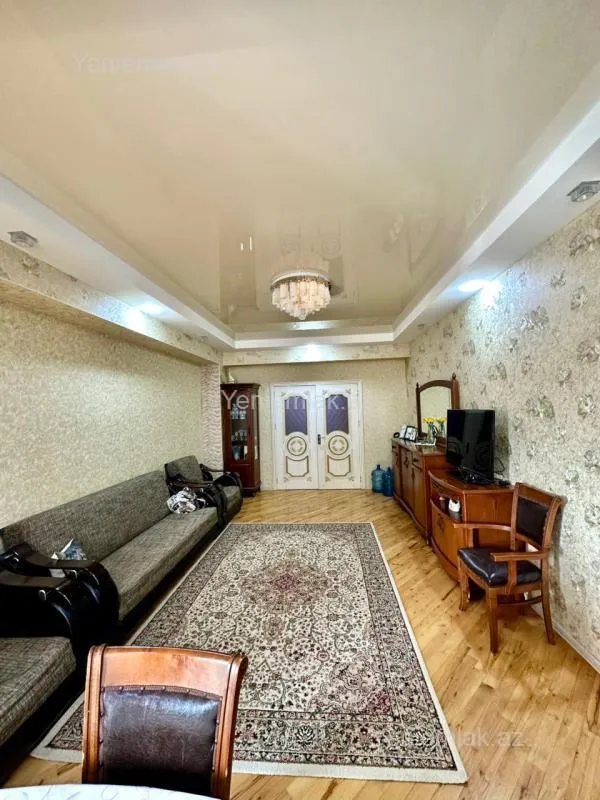 Satılır 3 otaqlı yeni tikili 82 m²