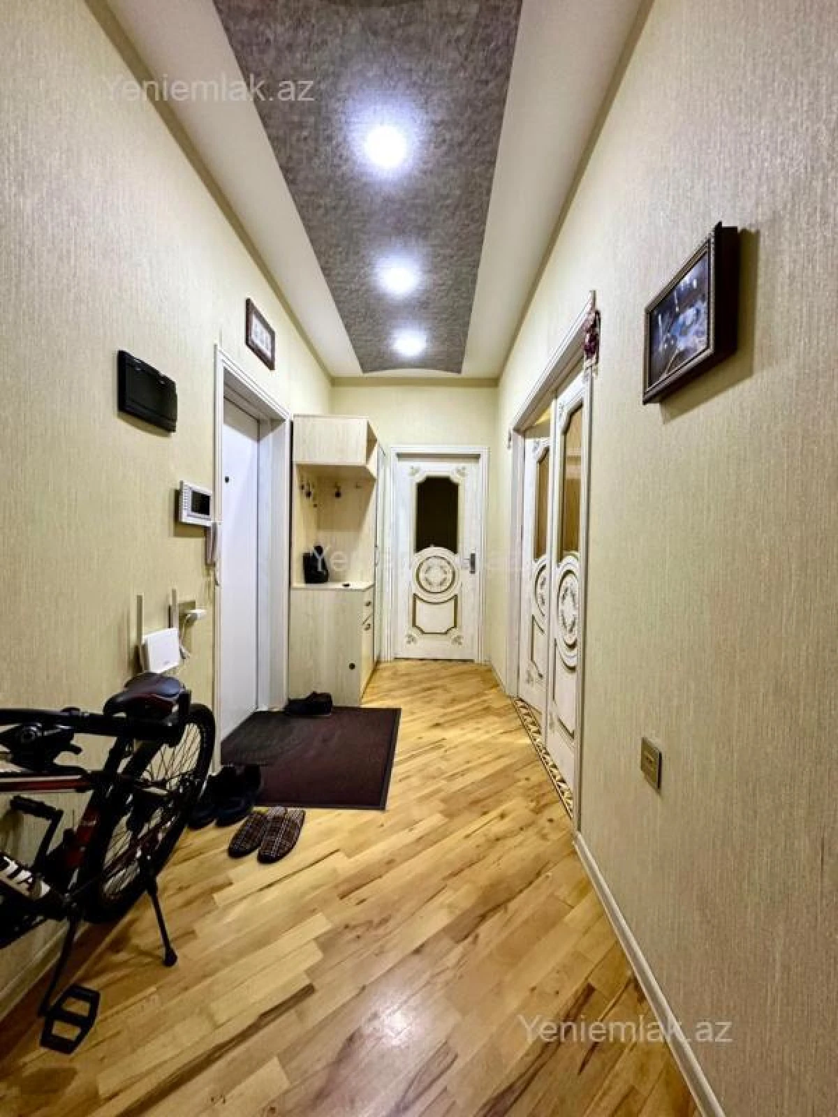 Satılır 3 otaqlı yeni tikili 82 m²