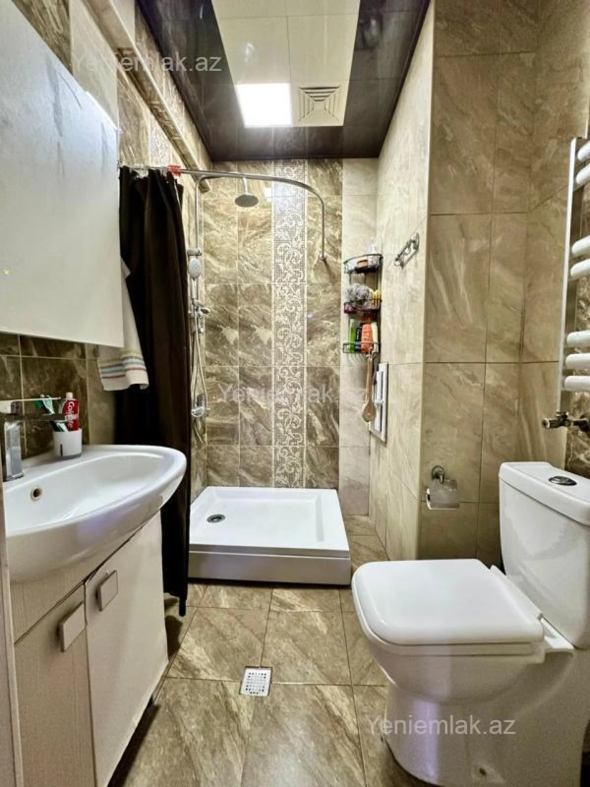 Satılır 3 otaqlı yeni tikili 82 m²