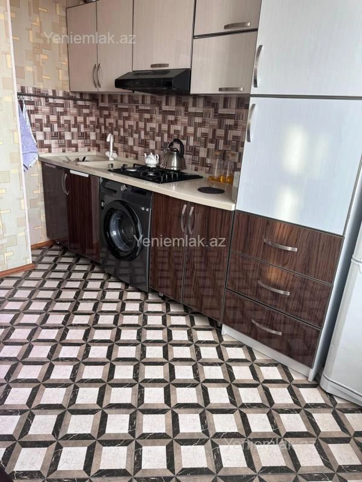 Satılır 3 otaqlı yeni tikili 97 m²