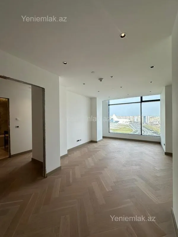 Satılır 2 otaqlı yeni tikili 93 m²