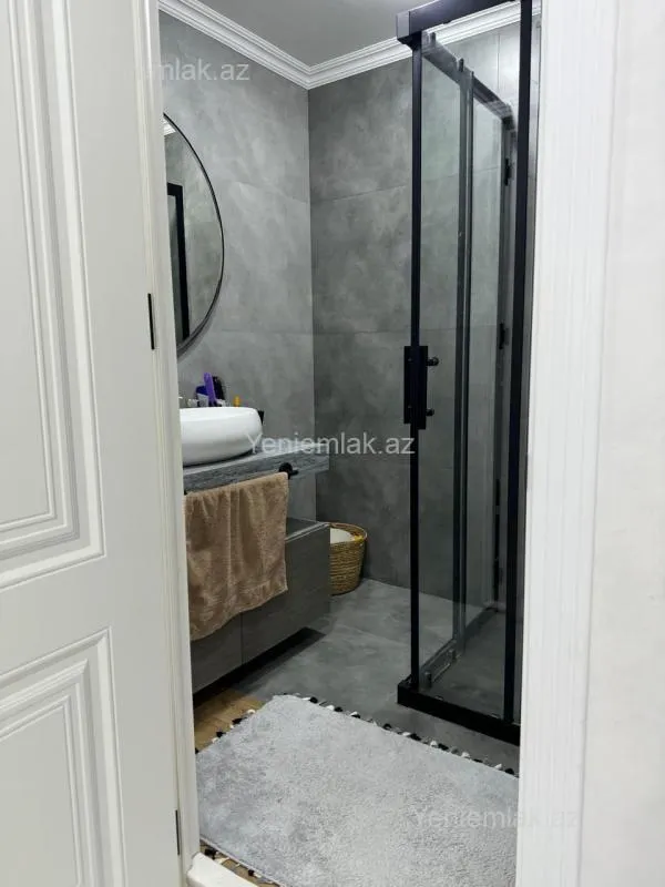 Satılır 3 otaqlı köhnə tikili 90 m²