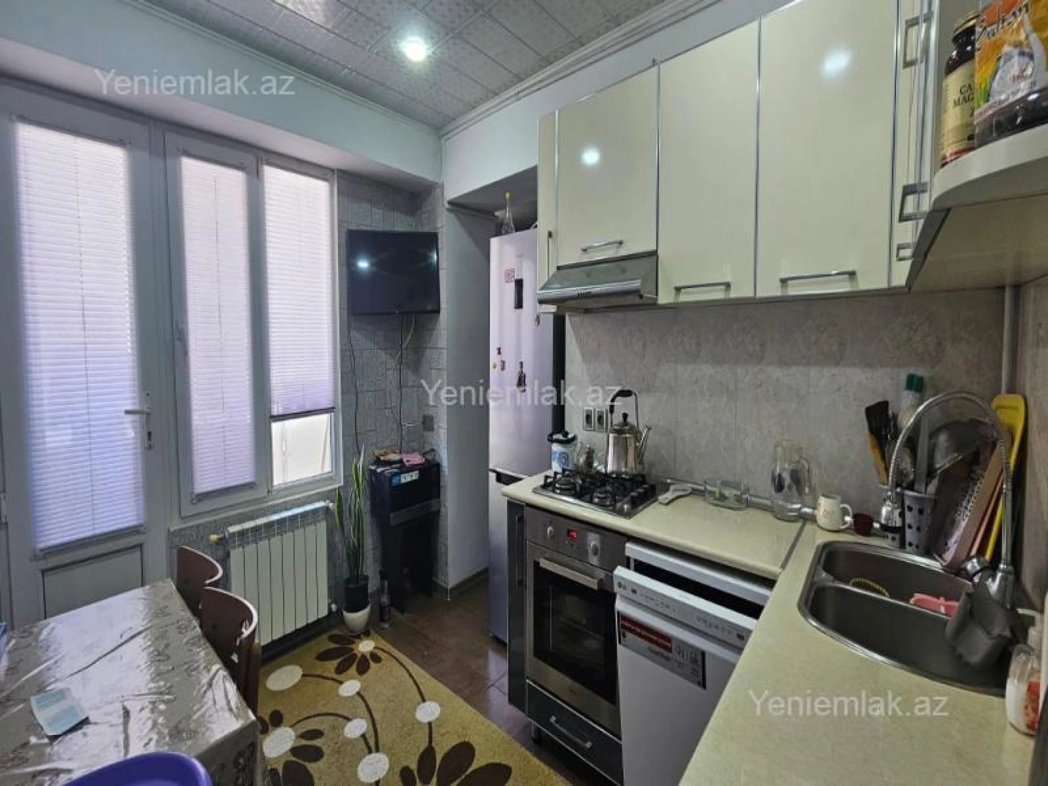 Satılır 3 otaqlı yeni tikili 96 m²