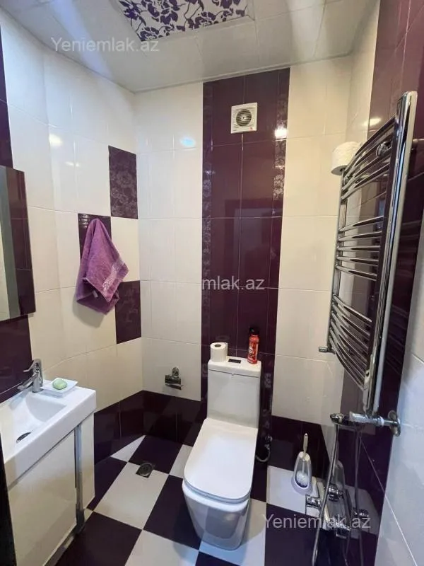 Satılır 3 otaqlı yeni tikili 98 m²