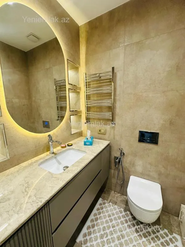 Satılır 2 otaqlı yeni tikili 73 m²