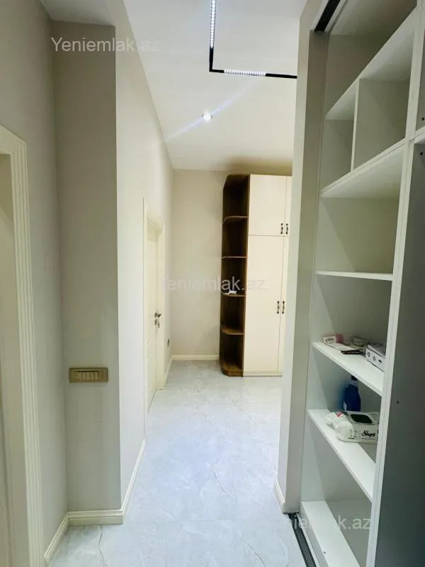 Satılır 2 otaqlı yeni tikili 73 m²