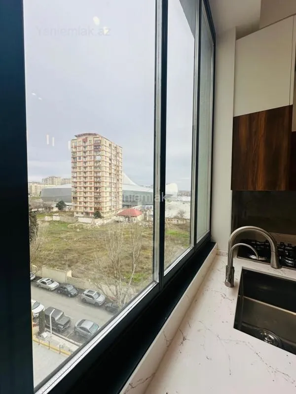 Satılır 2 otaqlı yeni tikili 73 m²