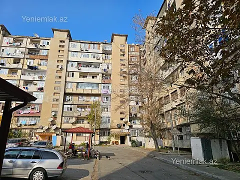 Satılır 2 otaqlı köhnə tikili 65 m²