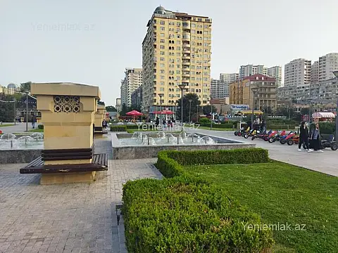 Satılır 3 otaqlı köhnə tikili 125 m² — Bakı, Yasamal 3 otaq 125.00 m²