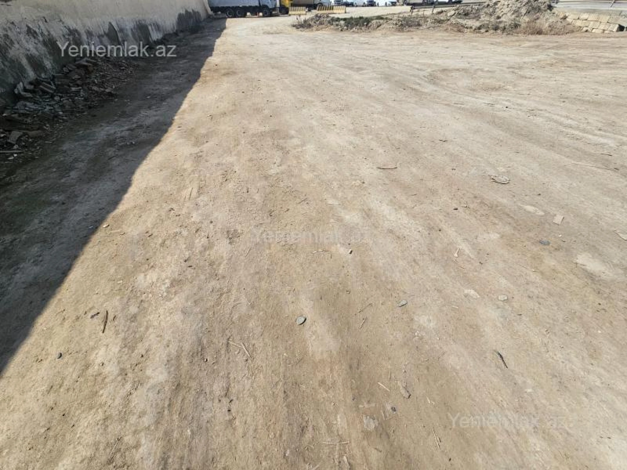 Satılır torpaq sahəsi