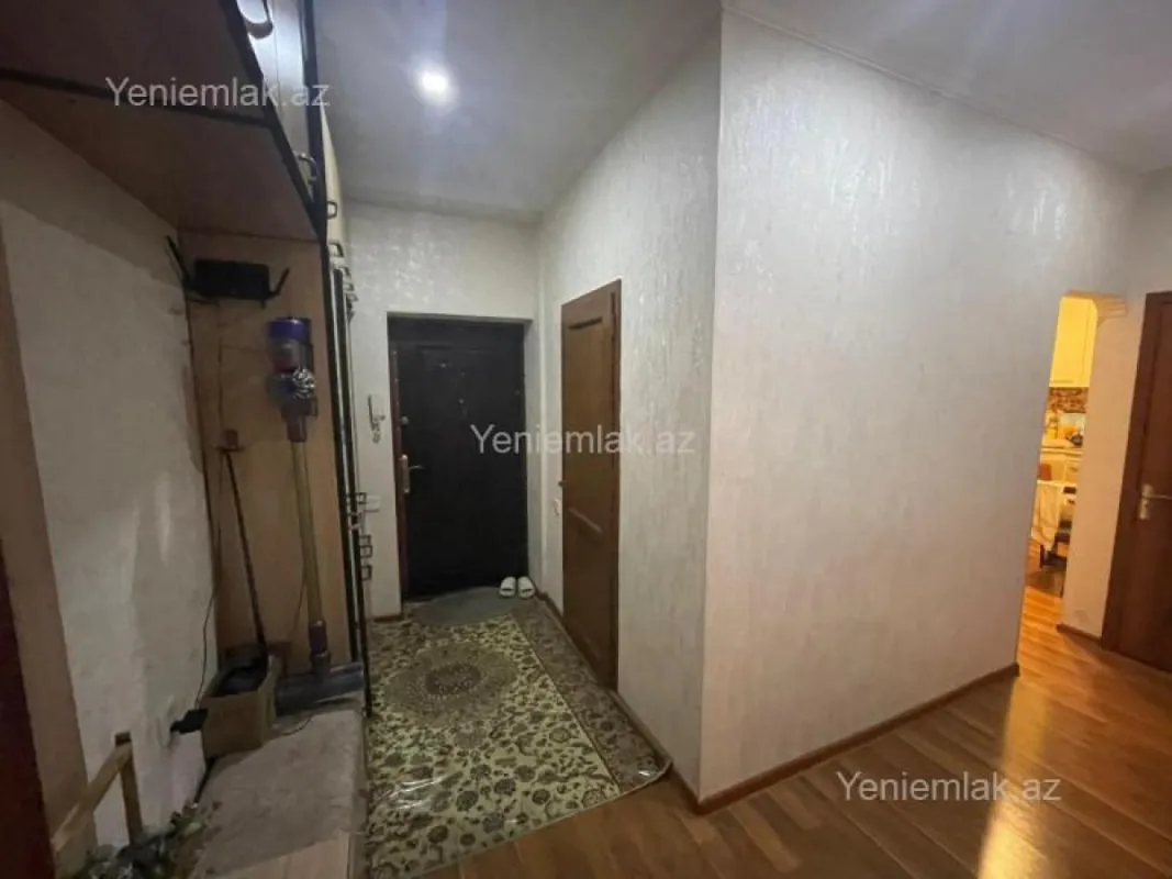 Satılır 3 otaqlı yeni tikili 86 m²