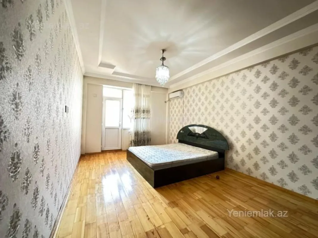 Satılır 3 otaqlı yeni tikili 119.8 m²