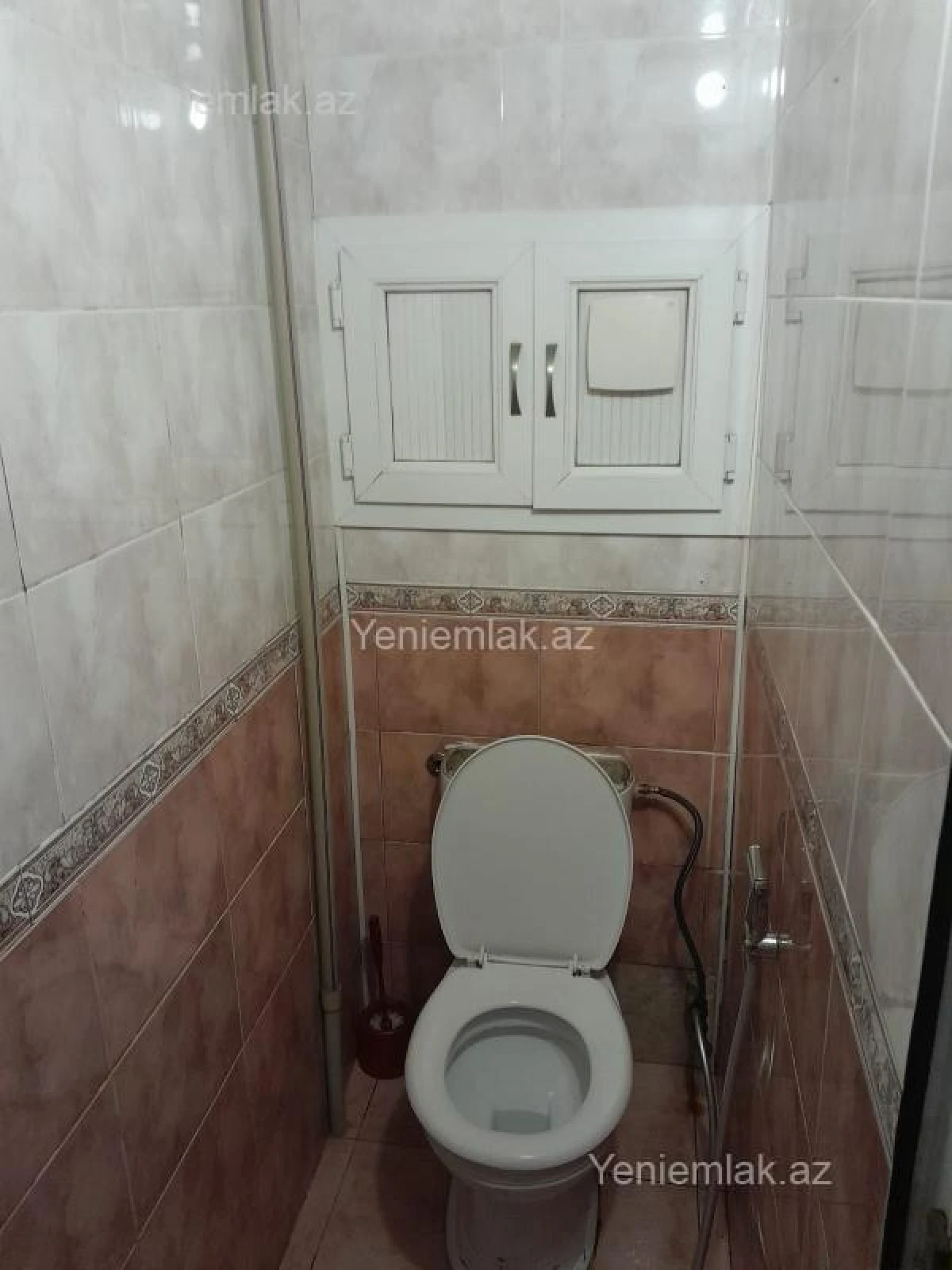 Satılır 3 otaqlı köhnə tikili 90 m²