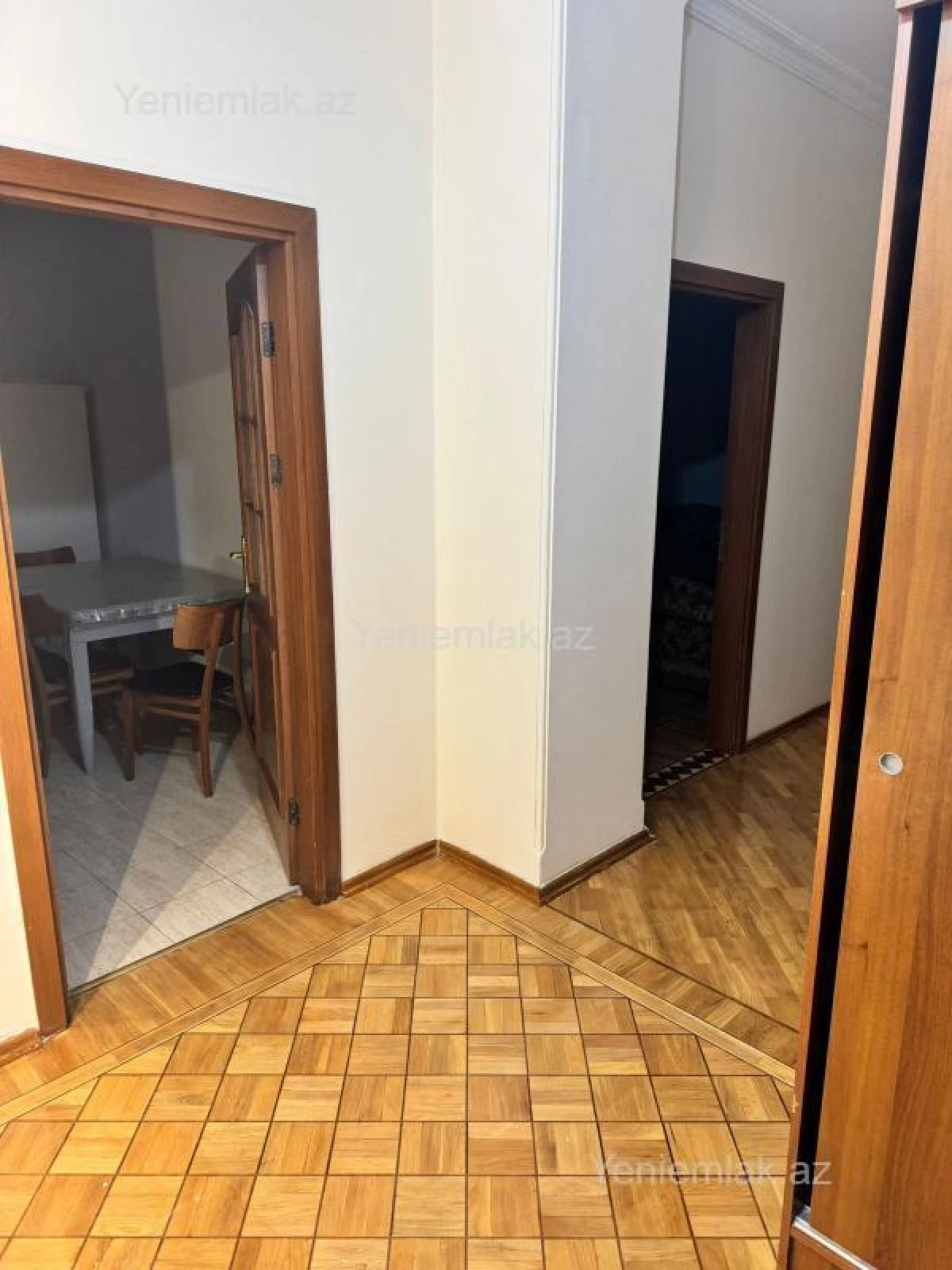 Satılır 2 otaqlı yeni tikili 107 m²