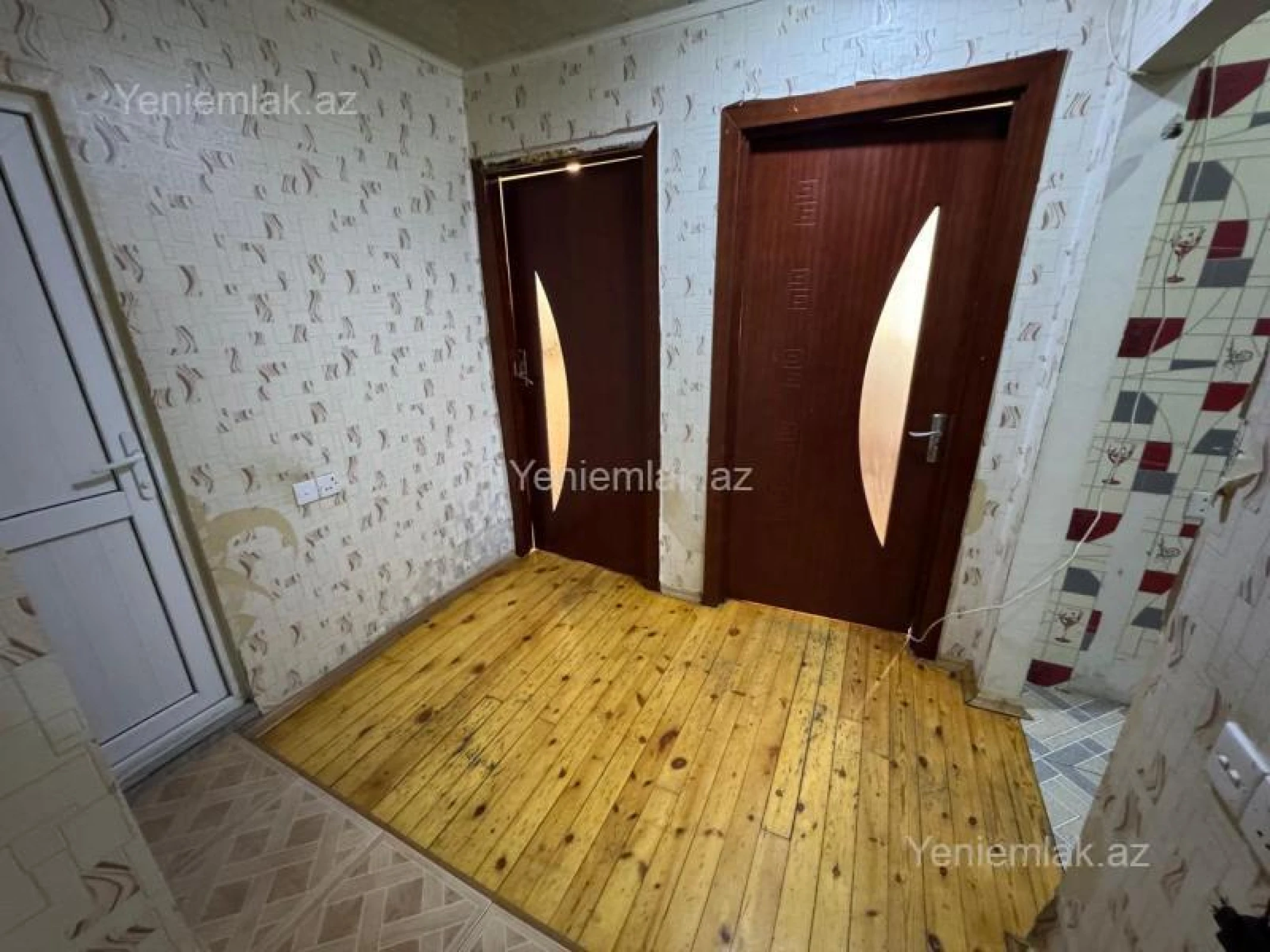 Satılır 2 otaqlı yeni tikili 60 m²