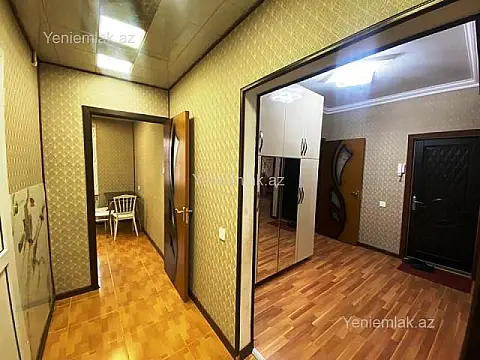 Satılır 4 otaqlı köhnə tikili 95 m²