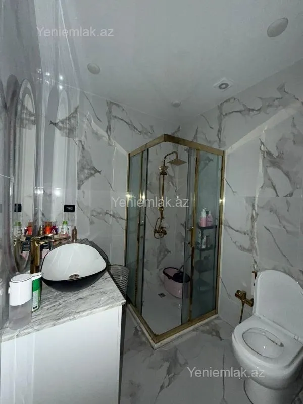 Satılır 2 otaqlı yeni tikili 45 m²