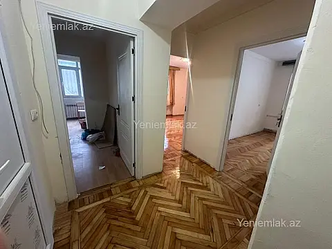 Satılır 2 otaqlı köhnə tikili 65 m² — Bakı, Nizami 2 otaq 65.00 m²
