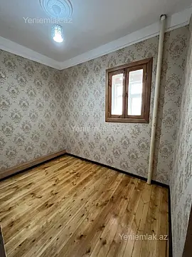 Satılır 2 otaqlı köhnə tikili 45 m²
