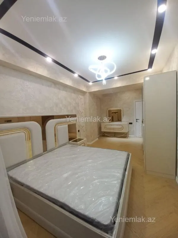 Satılır 2 otaqlı yeni tikili 90 m²