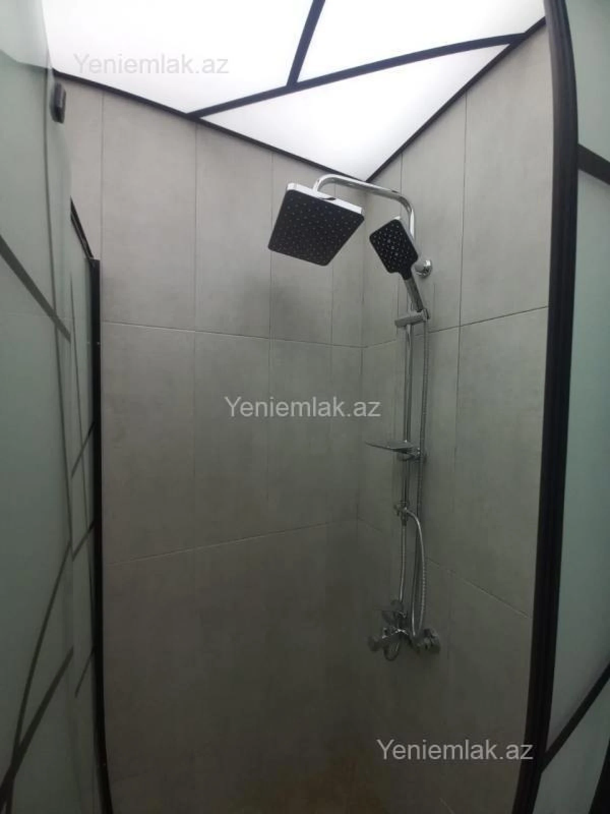 Satılır 2 otaqlı yeni tikili 90 m²