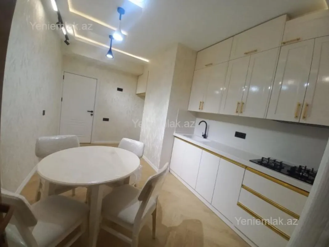 Satılır 2 otaqlı yeni tikili 90 m²