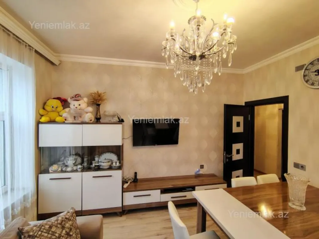 Satılır 3 otaqlı yeni tikili 70 m²