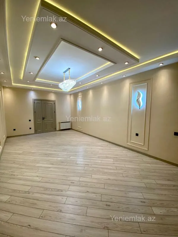 Satılır 4 otaqlı yeni tikili 142 m²