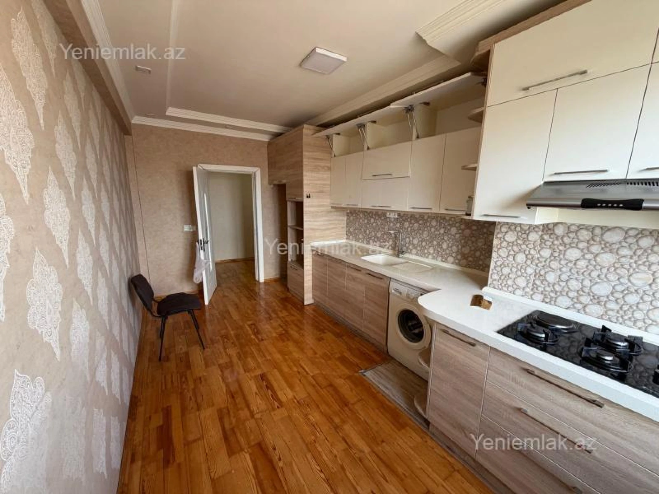 Satılır 3 otaqlı yeni tikili 119 m²