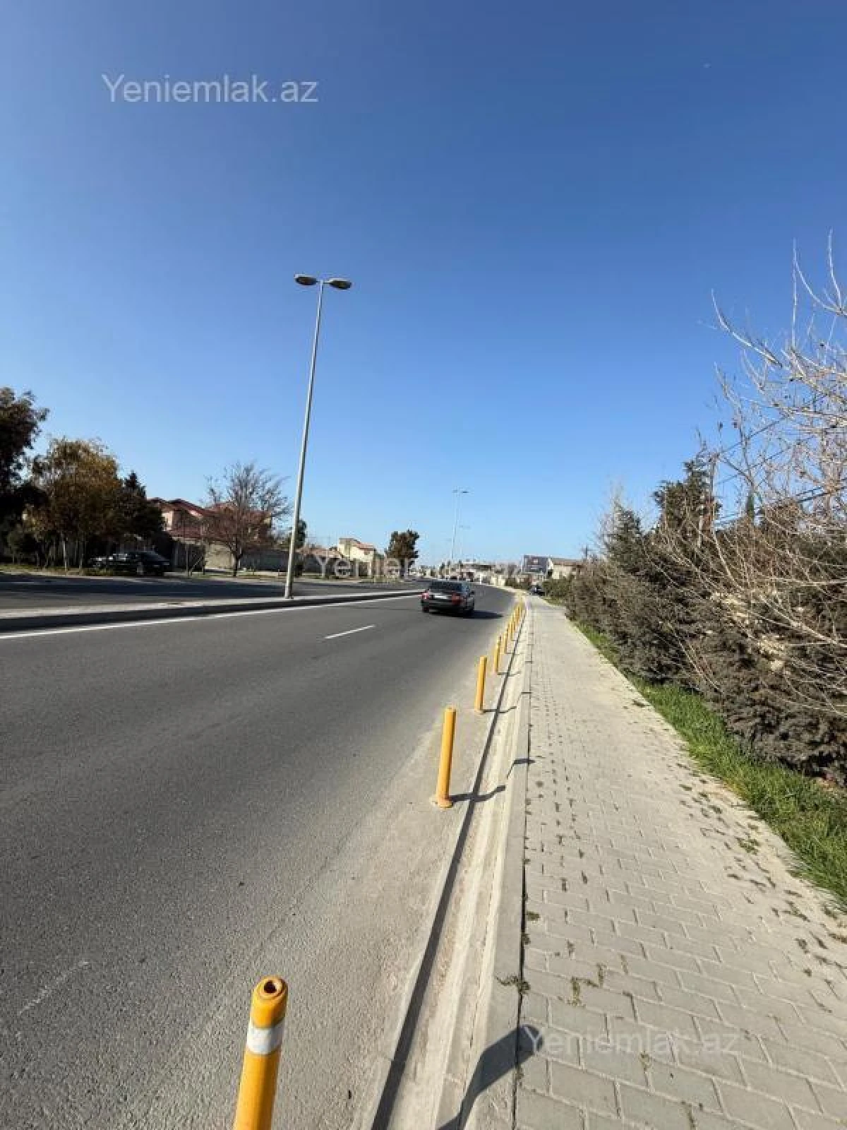 Satılır 8 otaqlı həyət evi 295 m²