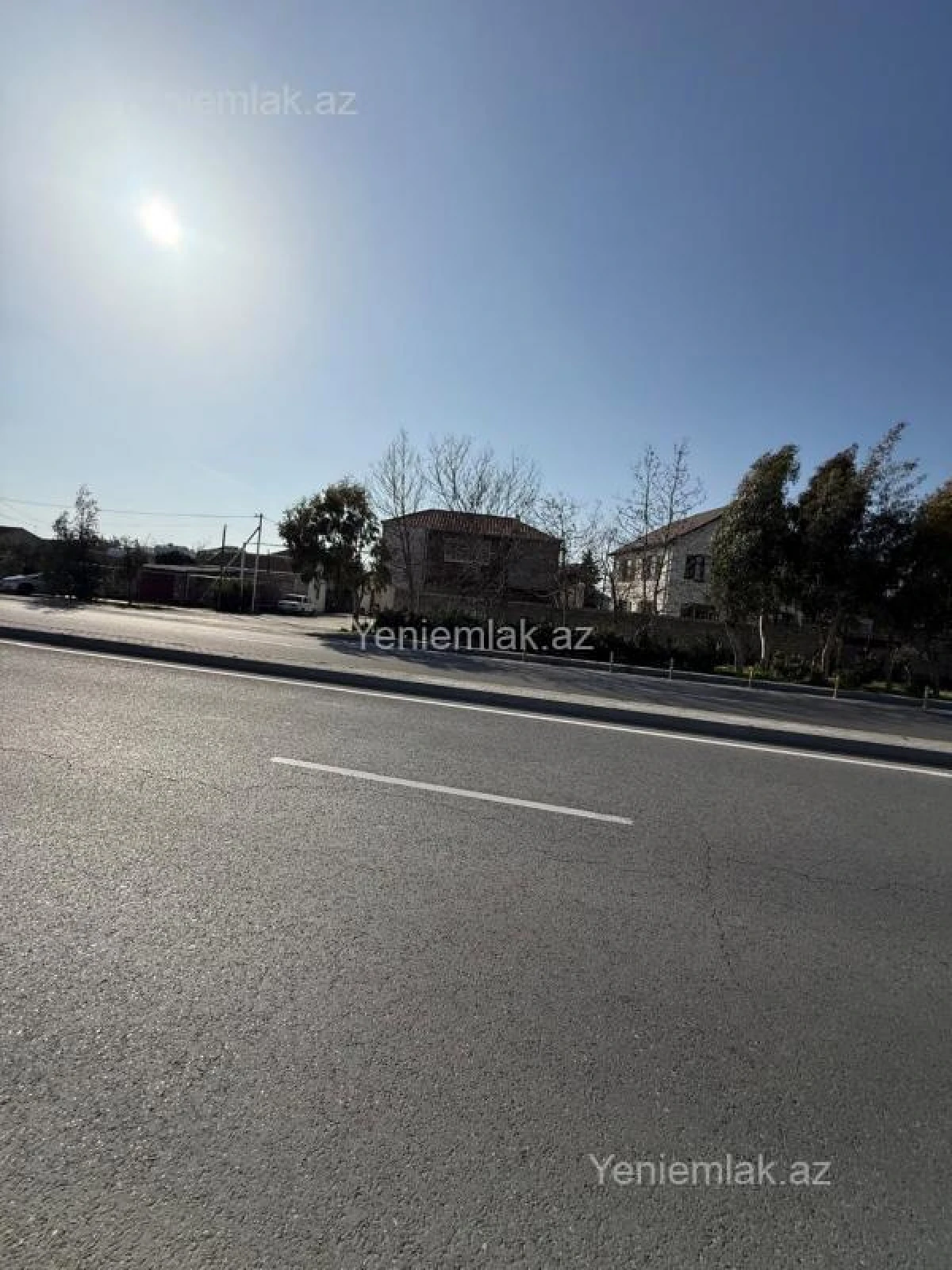 Satılır 8 otaqlı həyət evi 295 m²