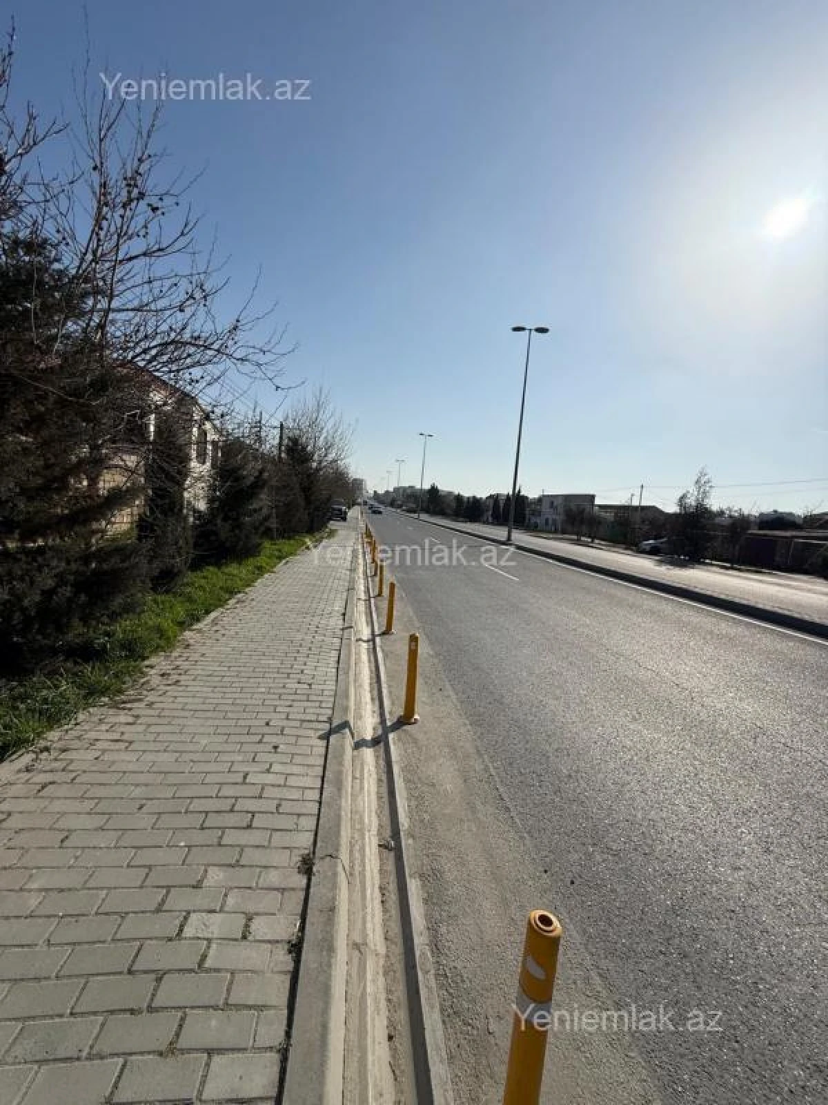 Satılır 8 otaqlı həyət evi 295 m²