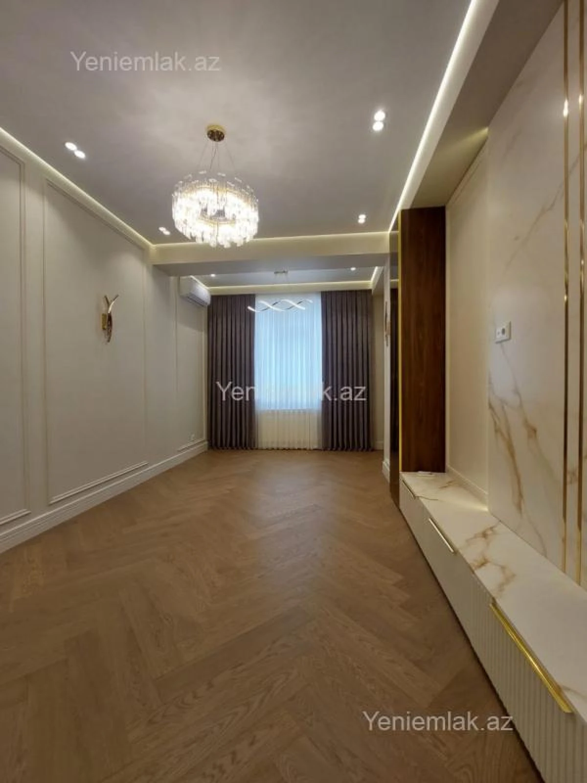 Satılır 3 otaqlı yeni tikili 85 m²