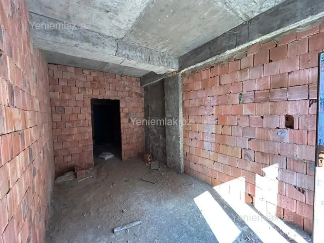 Satılır 2 otaqlı yeni tikili 60 m²