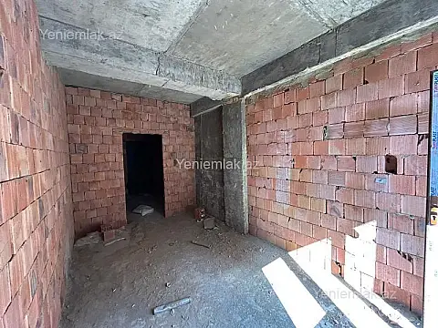 Satılır 2 otaqlı yeni tikili 60 m²