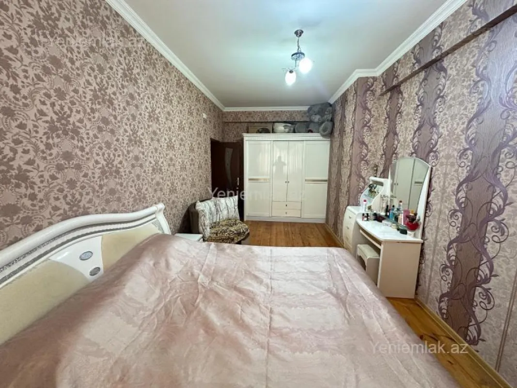 Satılır 3 otaqlı yeni tikili 105 m²