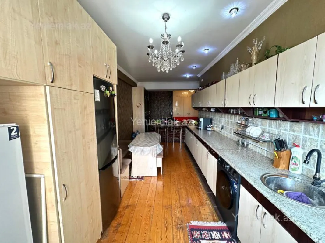 Satılır 3 otaqlı yeni tikili 105 m²