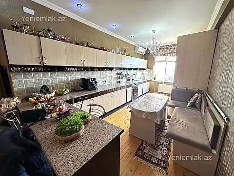 Satılır 3 otaqlı yeni tikili 105 m²
