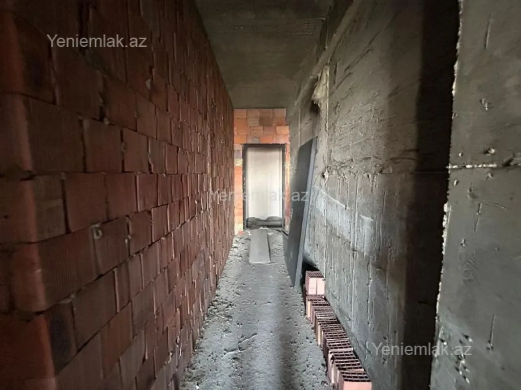 Satılır 3 otaqlı yeni tikili 90 m²