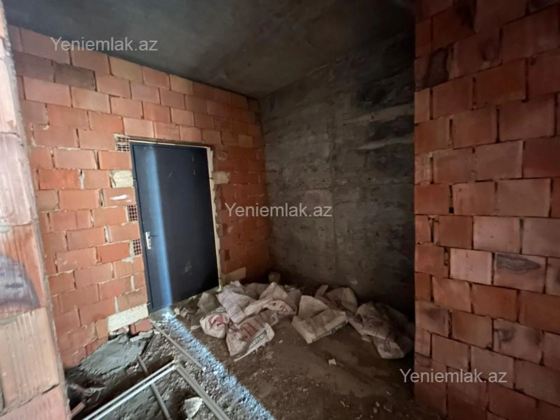 Satılır 2 otaqlı yeni tikili 72 m²