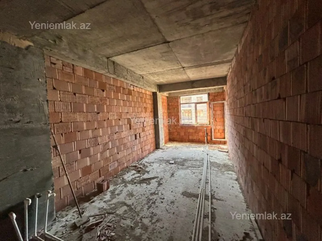 Satılır 2 otaqlı yeni tikili 72 m²