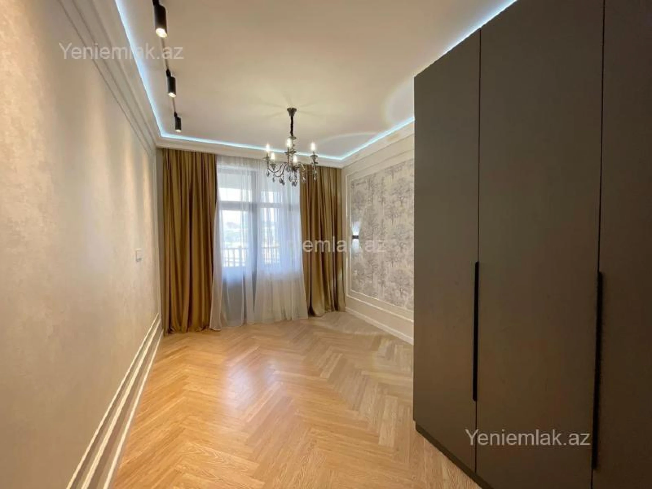 Satılır 3 otaqlı yeni tikili 84 m²