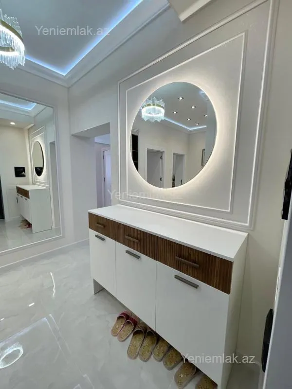 Satılır 3 otaqlı yeni tikili 84 m²
