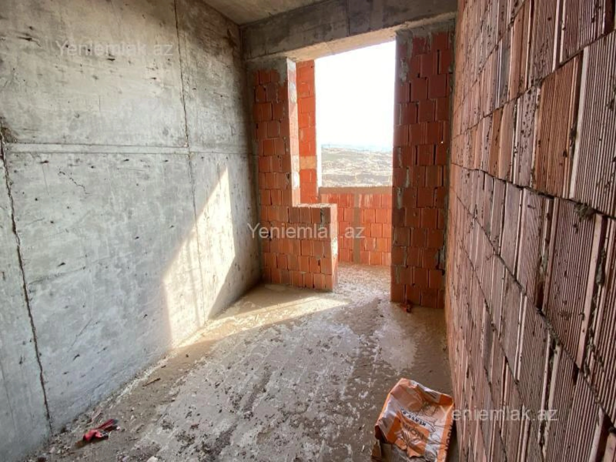 Satılır 2 otaqlı yeni tikili 71.35 m²