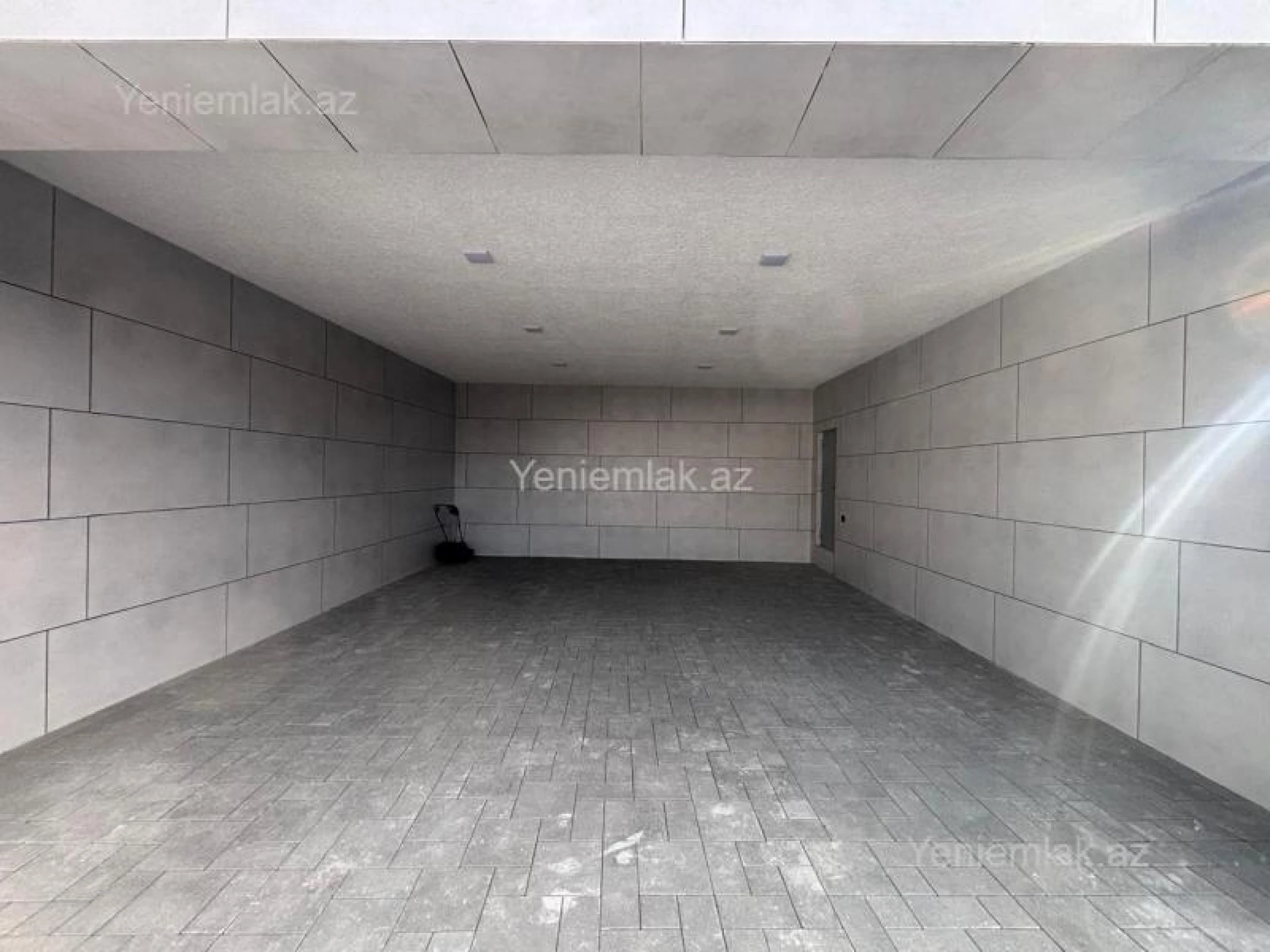 Satılır 5 otaqlı həyət evi 260 m²